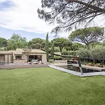 Villa Exclusive Modern In