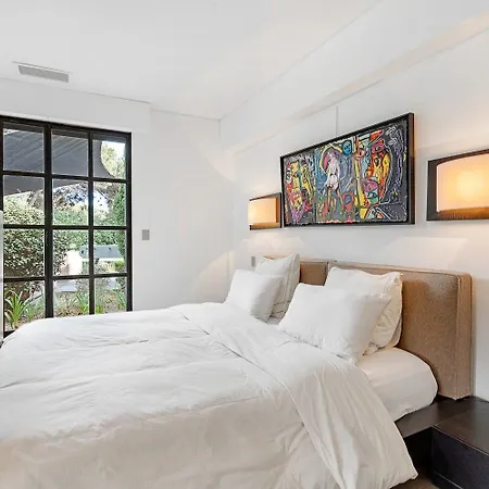 Exclusive Modern In וילה
